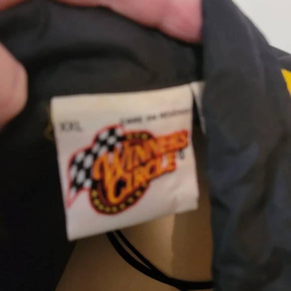 Vintage Dale Jarrett NASCAR Jacket #88. Size XXL - Picture 10 of 11